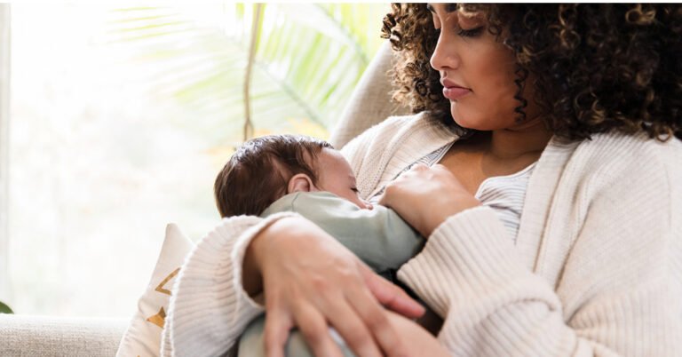 The Finest Breastfeeding Positions to Assist With Again Ache