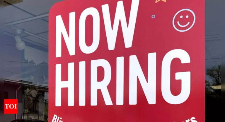 Twitter: US job openings dip to 9.8 million however stay excessive, displaying resilience in labour market