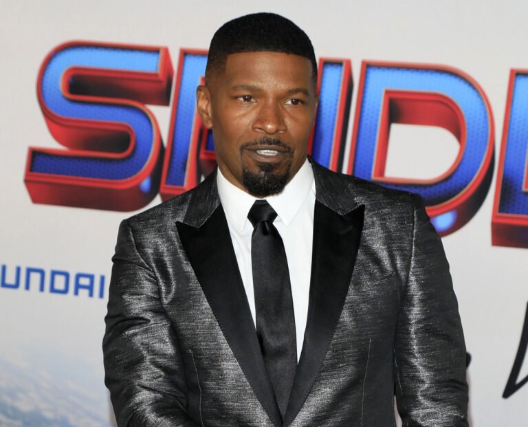 Jamie Foxx Seen For The First Time Since Hospitalization With Thriller ‘Medical Complication’!