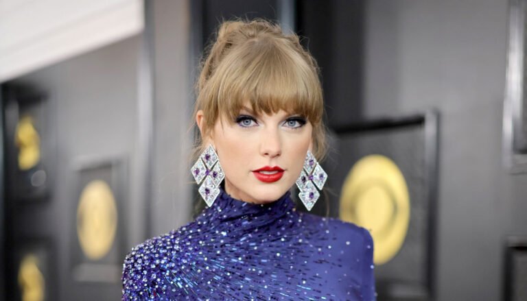 Taylor Swift Breaks A number of Spectacular Information as ‘Converse Now (TV)’ Debuts at #1 on Billboard Album Chart | Billboard, Music, Taylor Swift | Simply Jared: Movie star Information and Gossip
