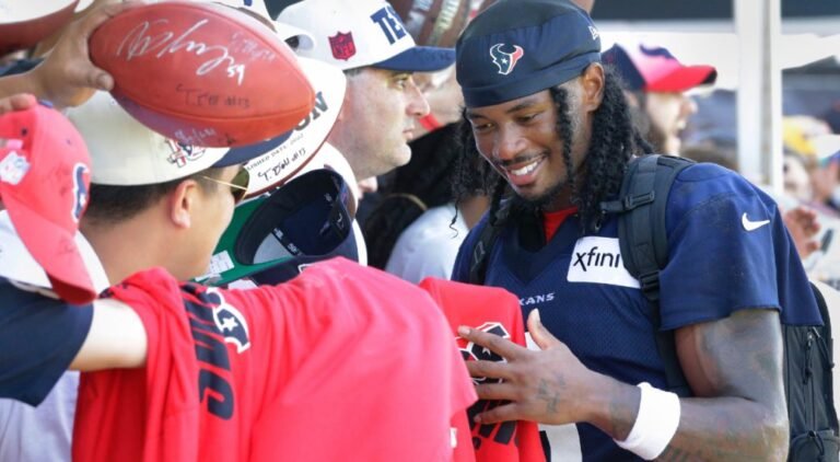 Canadian receiver John Metchie ‘grateful’ to be again with Texans after most cancers therapy