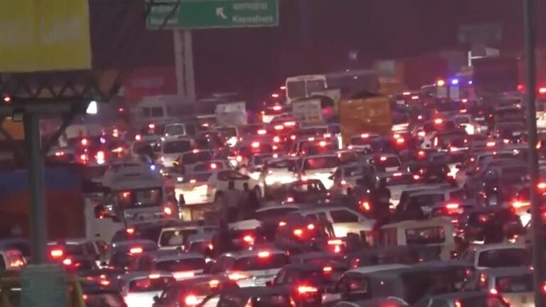 Forward of Diwali, heavy visitors congestion seen on Gurugram-Delhi Expressway; video surfaces