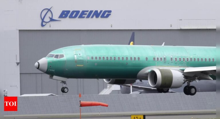 Boeing asks airways to examine cockpit seats of 787 after Latam Airways mishap