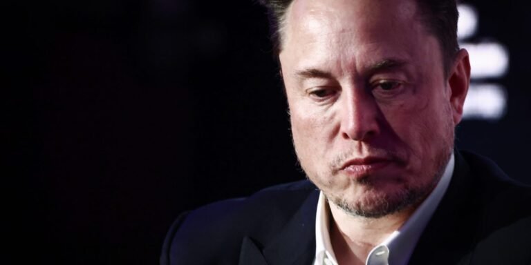 Former Twitter executives sue Elon Musk for stiffing them out of $128 million in severance, saying he ‘would not pay his payments’